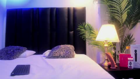 valeri_tafur online show from November 28, 11:28 am