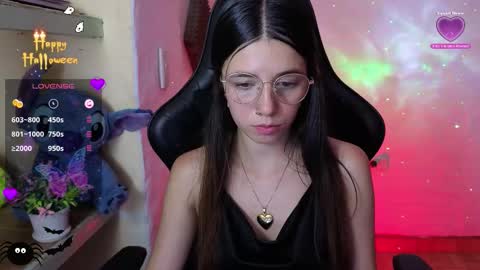   online show from October 26, 5:52 am