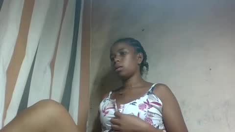 valerinezah online show from February 21, 6:55 pm