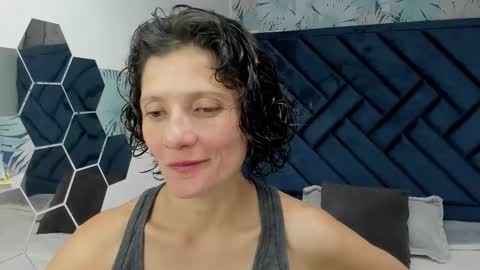 VALERY MORE online show from November 24, 1:32 pm