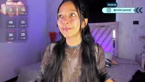 Val online show from December 3, 11:44 am