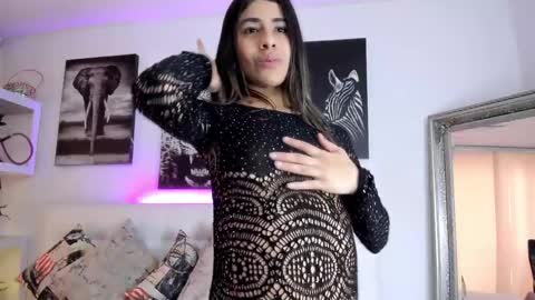 Valery Rivas online show from May 14, 8:51 pm