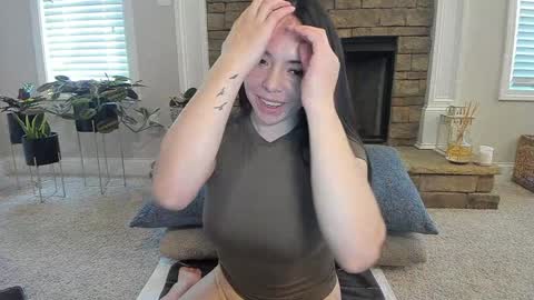 valerie online show from February 2, 2:24 pm