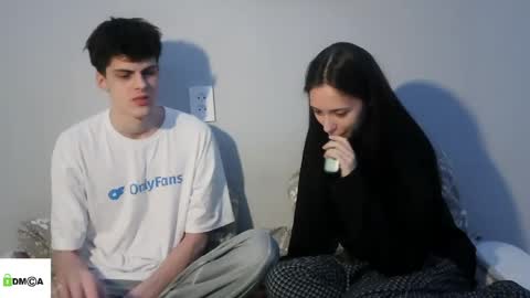 valesios online show from March 24, 9:32 pm