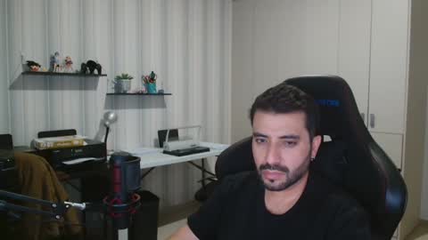Snapshot of vallartamexi chatting on October 8, 2:40 am Roberto Carlos online show from October 8, 2:40 am