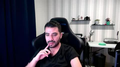 Snapshot of vallartamexi chatting on October 23, 1:51 am Roberto Carlos online show from October 23, 1:51 am