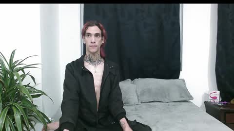 Vamp Noah and Dan online show from January 1, 1:15 am