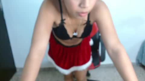 Vane Hope online show from August 5, 4:04 pm