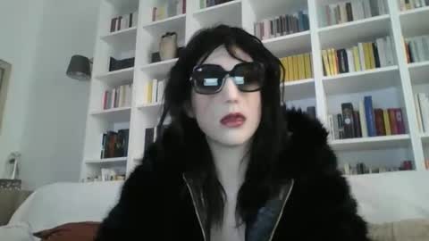 vanessa_slut online show from November 13, 11:02 am