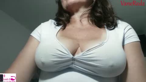 Vanesared2 online show from September 12, 1:29 am