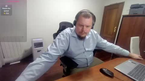 Vanifer online show from July 20, 1:24 pm