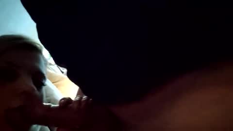 Vaniljesukker online show from April 21, 5:03 am