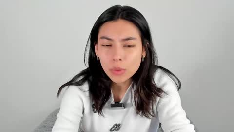 Annabet  online show from April 22, 2:35 pm