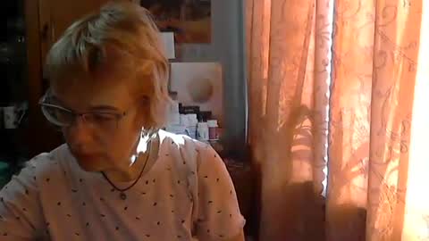 Vanillaxcreamy online show from March 10, 12:06 pm