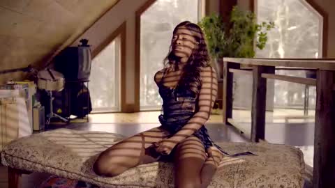 Vanniall online show from January 5, 5:27 pm