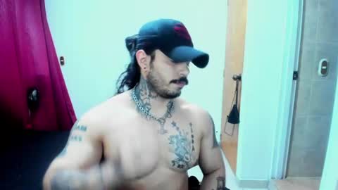 vanvelckan_ online show from July 24, 5:15 am