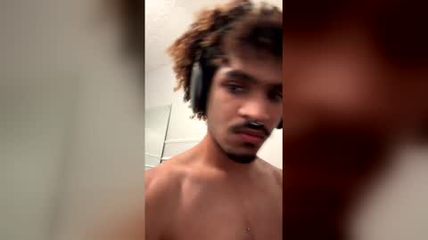 vapor03 online show from April 2, 3:03 am