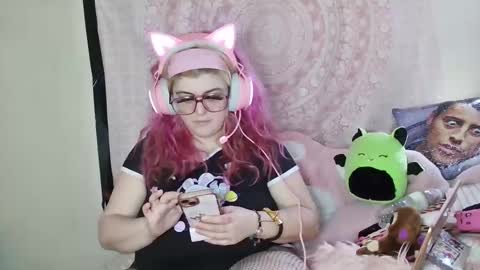 Veronica Lehane online show from March 1, 3:38 pm