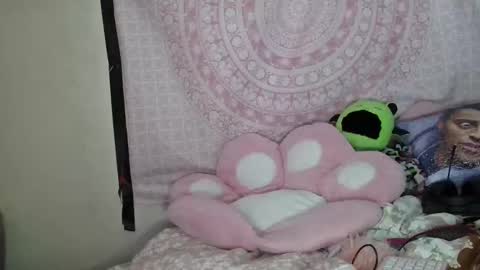 Veronica Lehane online show from February 5, 10:19 am