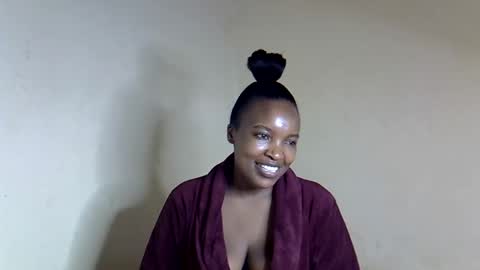 veesazii online show from February 12, 3:15 pm