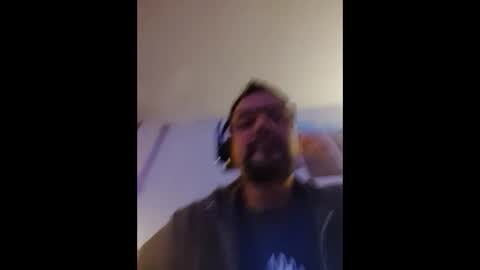 Snapshot of vegasdadbod chatting on February 14, 10:38 am vegasdadbod online show from February 14, 10:38 am