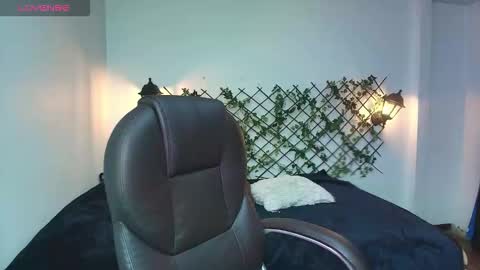 Sophi  online show from March 16, 1:20 am