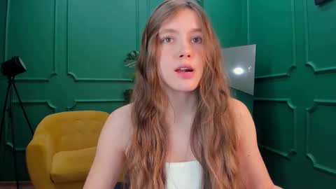 velvet_cherry online show from February 13, 6:37 pm