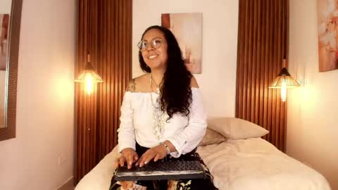Emma Curly online show from April 25, 12:51 pm