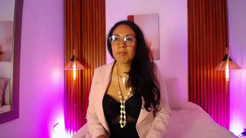 Emma Curly online show from April 28, 12:20 pm