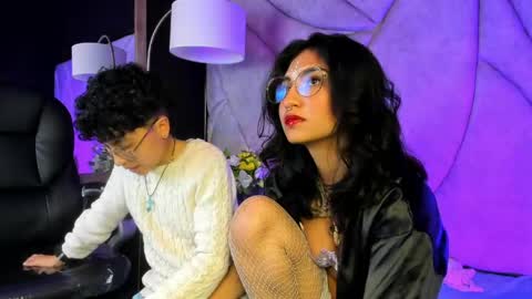 velvet  mystic online show from April 16, 7:41 am