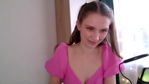velvetaphrodisiaque online show from May 9, 3:51 pm