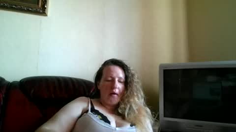 velvetdiamond online show from June 28, 4:58 pm