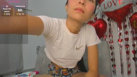 Velvetluna online show from February 13, 12:19 pm