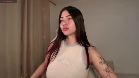 venus_art11 online show from November 26, 1:25 am