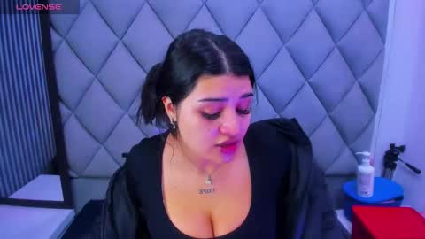 Venusowen  online show from January 13, 1:08 pm