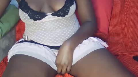 vera_bliss21 online show from October 14, 8:28 am