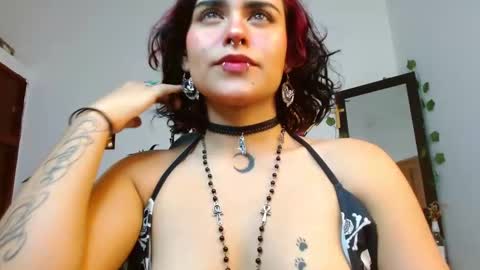 veronica_luar online show from February 10, 9:07 pm