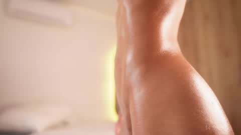 Veronica online show from October 14, 3:26 pm