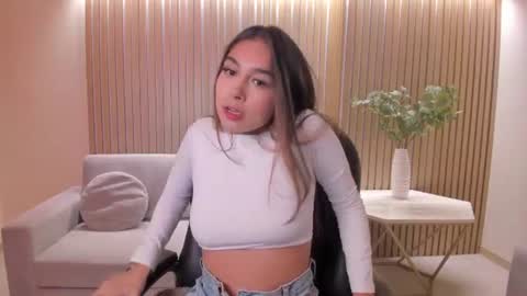 veronicablue1 online show from June 27, 12:22 pm
