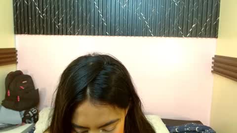 Veronica Robles online show from January 10, 9:09 pm