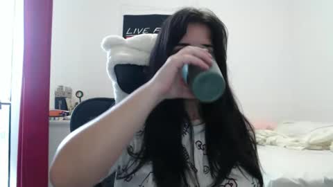 veruca99 online show from March 7, 5:35 pm