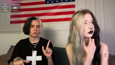 veryraretwins online show from March 13, 12:14 am