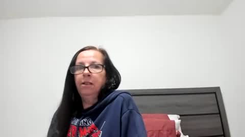 verysassypeachgoddess online show from November 29, 12:35 pm