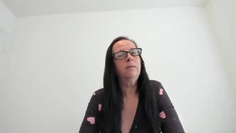 verysassypeachgoddess online show from April 20, 12:41 pm