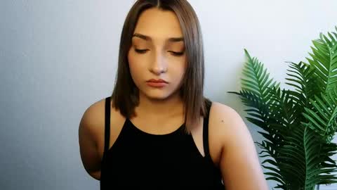 Ana online show from April 15, 11:57 am