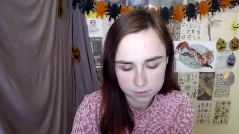 veryveryvery_shy online show from November 1, 8:19 pm