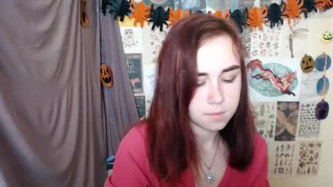Snapshot of veryveryvery_shy chatting on October 16, 6:13 am veryveryvery_shy online show from October 16, 6:13 am