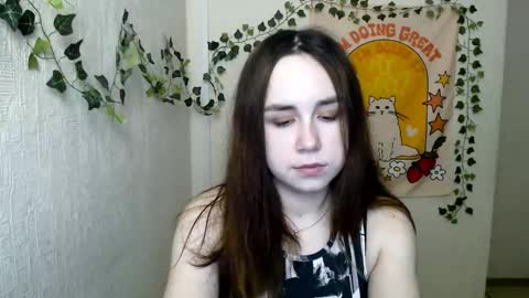 veryveryvery_shy online show from March 7, 9:20 am