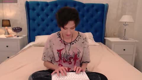 Via online show from October 5, 1:41 pm