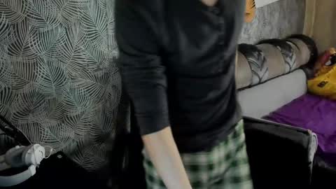 vialeras online show from March 7, 9:51 am